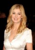 photo Rosamund Pike