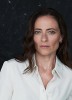 photo Lara Pulver